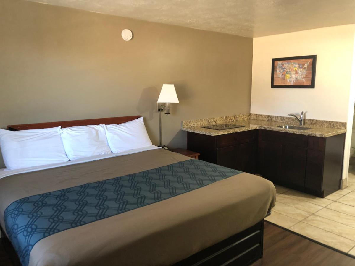Ameri-Stay Inn & Suites Clearfield 外观 照片